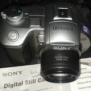 Sony Silver Digital Still Camera, CD Mavica